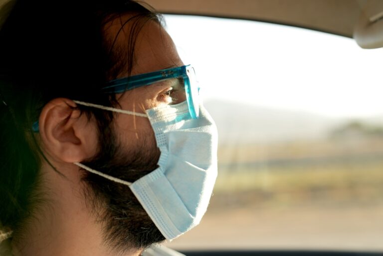 Photo Safety goggles
